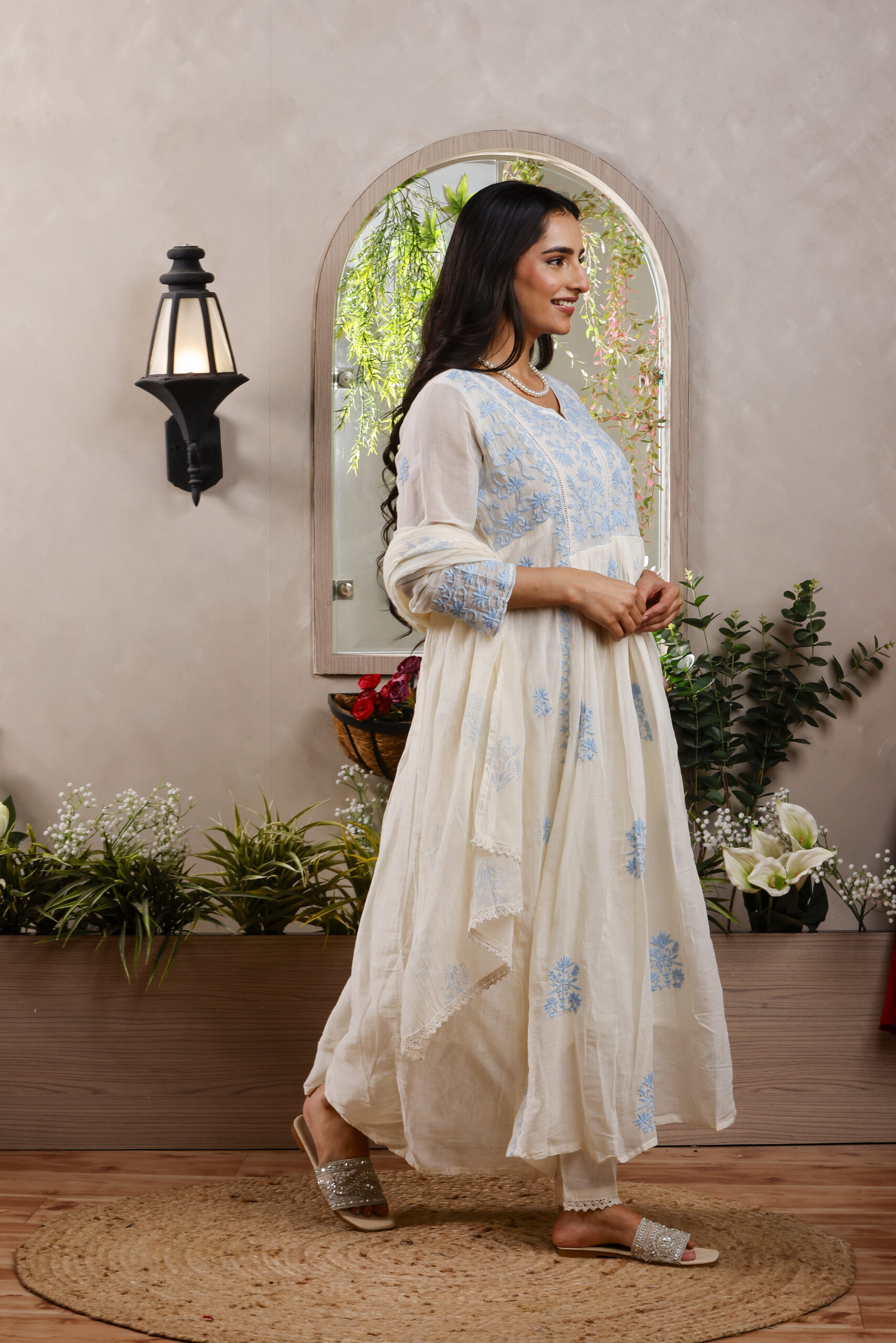 Sufaid Suit Set - Image 3